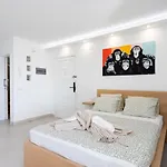 Home2book Stylish Ocean View