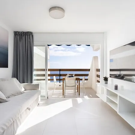 Апартаменты Home2book Stylish Ocean View *