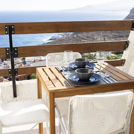 Апартаменты Home2book Stylish Ocean View