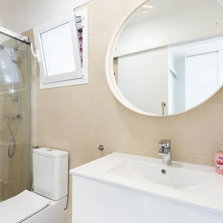 アパート Home2book Stylish Ocean View *